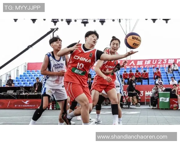 北京女篮与河北英励女篮激战正酣精彩比赛直播全程回顾与分析 北京女篮与河北英励女篮激战正酣精彩比赛直播全程回顾与分析